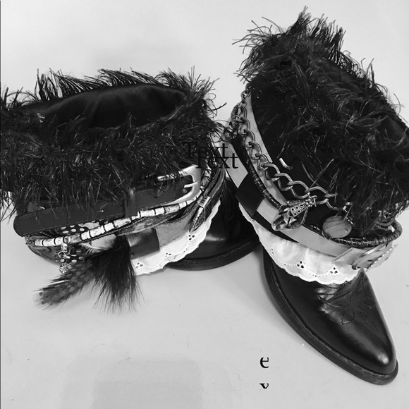 Black Ankle Boot Boho Belt Wrapped Western - Picture 1 of 5